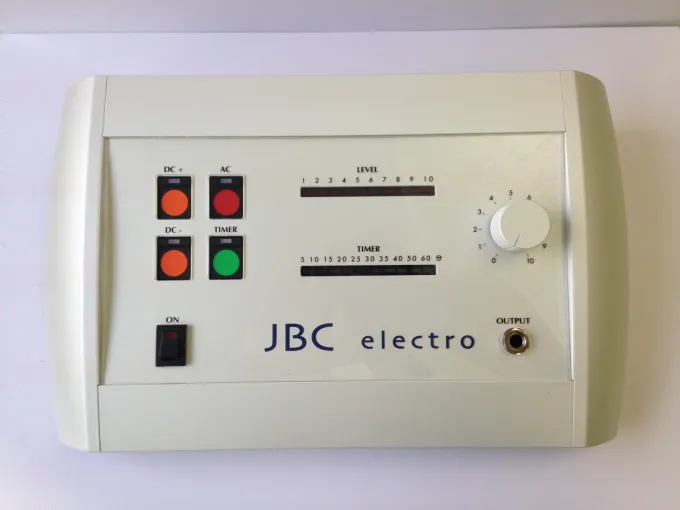 エレクトロハンドの機械