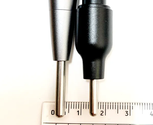 zireeフェイスペンmytrexの太さ比較